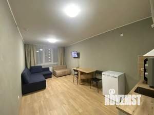 Студия квартира, посуточно, 30м2, 6/10 этаж