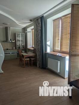 Студия квартира, посуточно, 55м2, 4/5 этаж