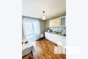 1-к квартира, посуточно, 40м2, 7/14 этаж