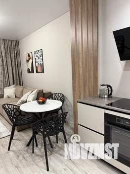 1-к квартира, посуточно, 42м2, 9/25 этаж