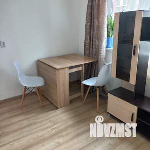 Студия квартира, посуточно, 26м2, 6/24 этаж