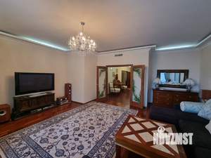 3-к квартира, на длительный срок, 140м2, 7/10 этаж