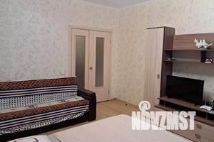 1-к квартира, посуточно, 48м2, 10/16 этаж