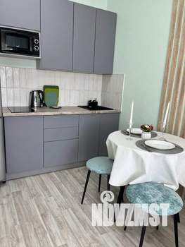 1-к квартира, посуточно, 40м2, 5/8 этаж