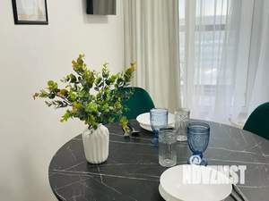 1-к квартира, посуточно, 38м2, 3/10 этаж