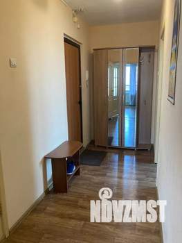 1-к квартира, посуточно, 38м2, 4/16 этаж