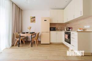 1-к квартира, посуточно, 38м2, 1/1 этаж