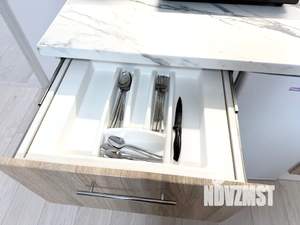 Студия квартира, посуточно, 30м2, 23/25 этаж