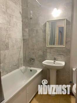 1-к квартира, посуточно, 65м2, 1/1 этаж