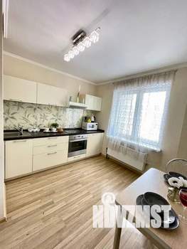 1-к квартира, посуточно, 36м2, 9/21 этаж