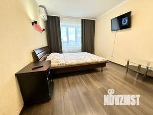 1-к квартира, посуточно, 44м2, 9/10 этаж