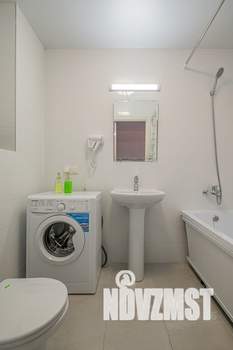 1-к квартира, посуточно, 44м2, 1/1 этаж