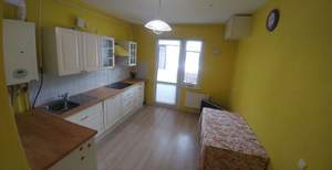 2-к квартира, на длительный срок, 74м2, 2/2 этаж