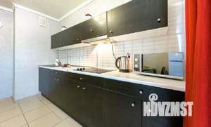 1-к квартира, посуточно, 49м2, 1/1 этаж