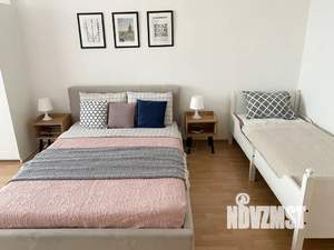 1-к квартира, посуточно, 45м2, 13/22 этаж