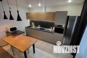 3-к квартира, посуточно, 80м2, 15/17 этаж