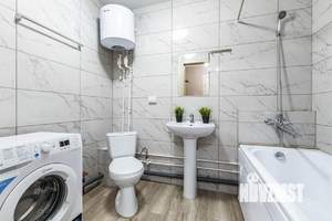 2-к квартира, посуточно, 45м2, 27/35 этаж