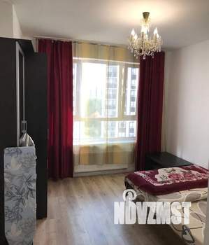 1-к квартира, посуточно, 38м2, 9/25 этаж