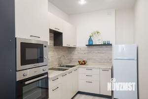 1-к квартира, посуточно, 37м2, 25/31 этаж