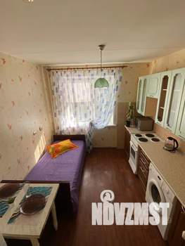 1-к квартира, посуточно, 40м2, 3/10 этаж