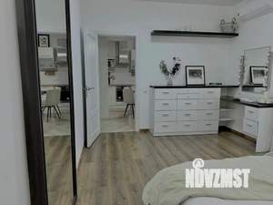 1-к квартира, посуточно, 44м2, 1/1 этаж