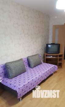 1-к квартира, посуточно, 45м2, 14/16 этаж