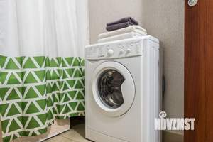 Студия квартира, посуточно, 35м2, 2/9 этаж