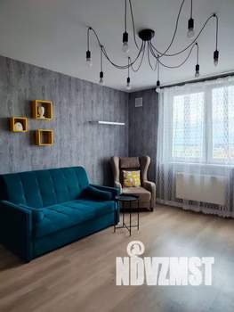Студия квартира, посуточно, 36м2, 13/16 этаж