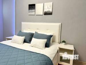 1-к квартира, посуточно, 41м2, 1/25 этаж