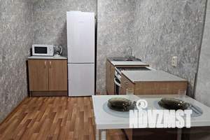 2-к квартира, посуточно, 45м2, 7/17 этаж