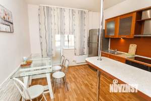 1-к квартира, посуточно, 51м2, 1/1 этаж