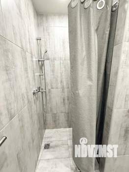 Студия квартира, посуточно, 35м2, 2/9 этаж