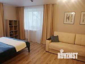 3-к квартира, посуточно, 60м2, 1/1 этаж