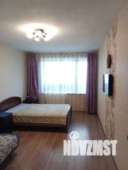 1-к квартира, посуточно, 36м2, 8/16 этаж