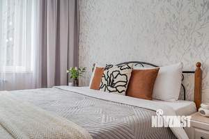 1-к квартира, посуточно, 42м2, 1/1 этаж