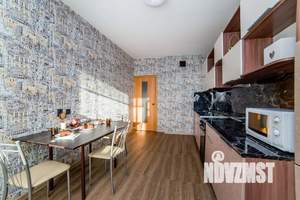 1-к квартира, посуточно, 44м2, 16/25 этаж