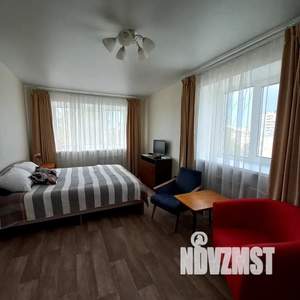 1-к квартира, посуточно, 30м2, 5/5 этаж
