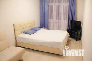 1-к квартира, посуточно, 40м2, 13/26 этаж