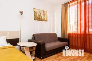 Студия квартира, посуточно, 40м2, 2/9 этаж