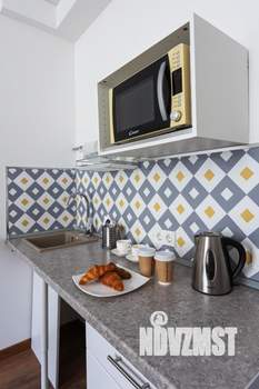 1-к квартира, посуточно, 14м2, 1/1 этаж