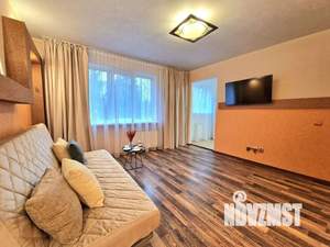 3-к квартира, посуточно, 60м2, 2/9 этаж