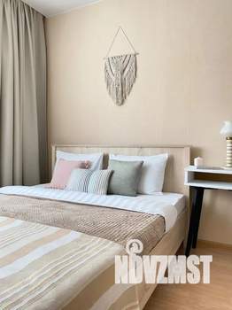 1-к квартира, посуточно, 50м2, 8/16 этаж