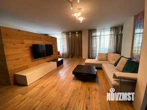 3-к квартира, на длительный срок, 132м2, 4/10 этаж