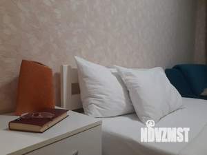 1-к квартира, посуточно, 33м2, 3/5 этаж