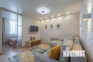 1-к квартира, посуточно, 42м2, 1/1 этаж