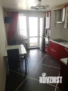 2-к квартира, на длительный срок, 63м2, 10/12 этаж