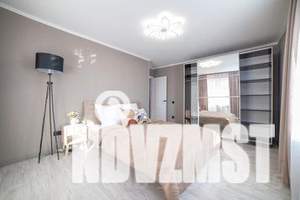 3-к квартира, посуточно, 85м2, 7/16 этаж