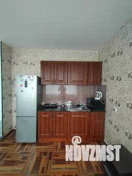 Студия квартира, посуточно, 40м2, 5/25 этаж