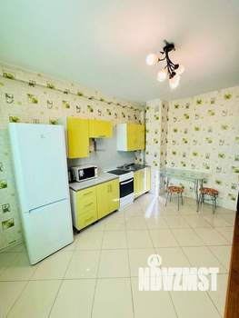 1-к квартира, посуточно, 50м2, 3/25 этаж