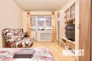 1-к квартира, посуточно, 40м2, 5/6 этаж